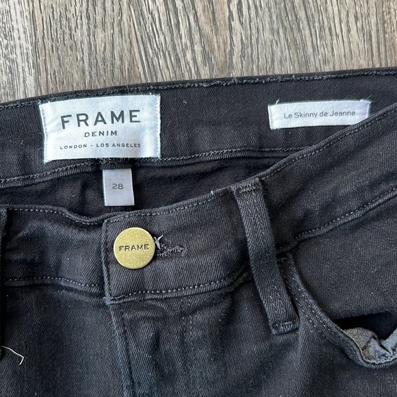 Frame Jeans Black Le Skinny de Jeanne Jeans Distressed Size 28 Noir Rips - Picture 6 of 10